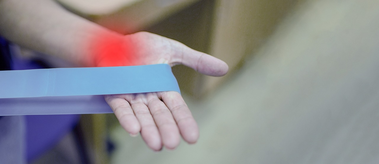 effektive methoden zur linderung von schulterschmerzen – erfahren sie hier bewährte tipps und behandlungen für schnelle schmerzlinderung und mehr bewegungsfreiheit.