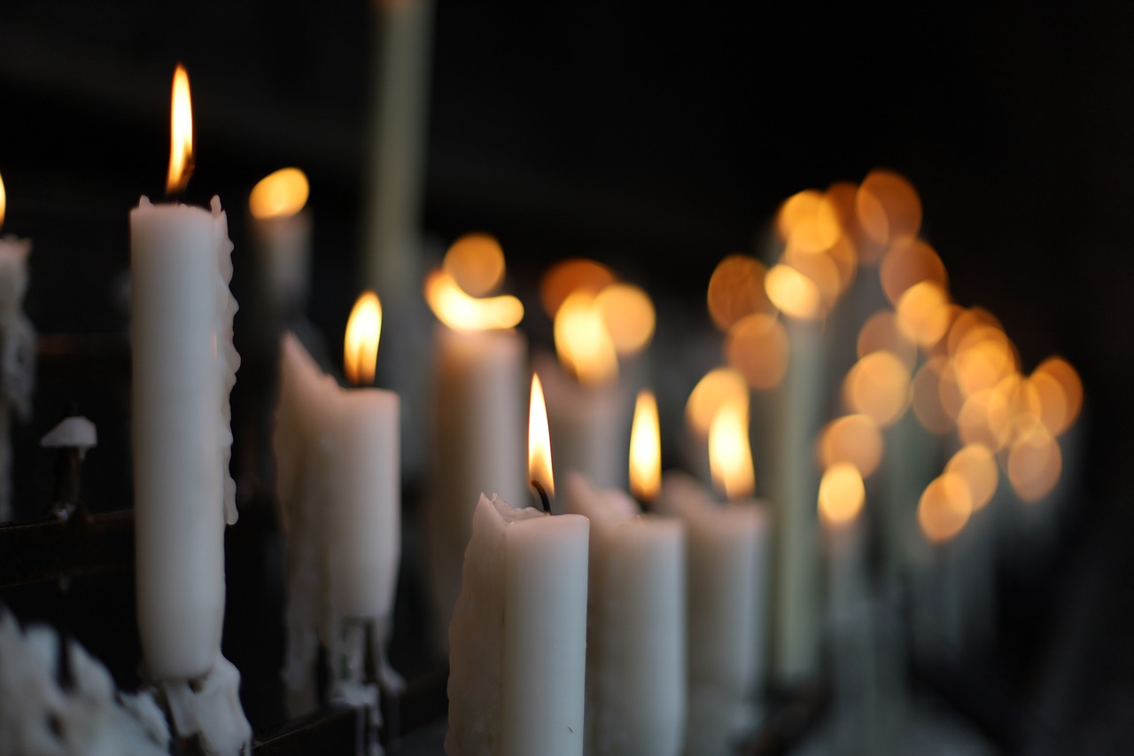 entdecken sie die spirituelle reise des pilgerns: erleben sie die verbindung zur natur, zur geschichte und zu sich selbst auf den malerischsten pilgerwegen. begleiten sie uns auf einem unvergesslichen abenteuer voller glauben und innerer ruhe.