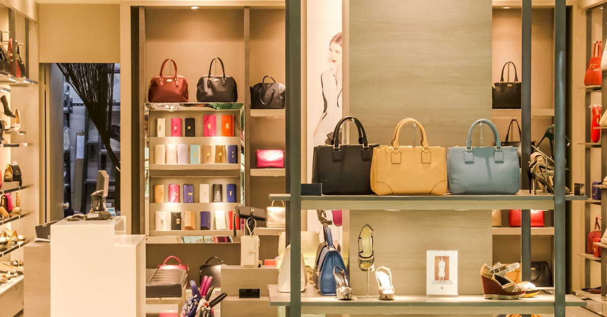 entdecken sie die neuesten trends der modewelt! von eleganten outfits bis hin zu lässigen styles – unsere kollektion bietet für jeden anlass das perfekte kleidungsstück. aktualisieren sie ihren kleiderschrank mit unseren angesagten fashion-highlights!