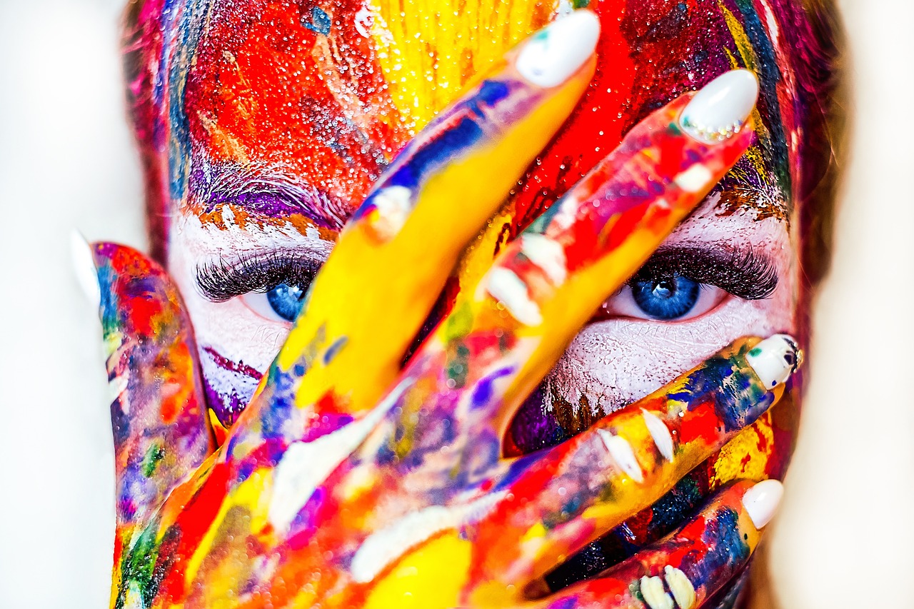 Kreativität im Alltag fördern: Tipps und Tricks