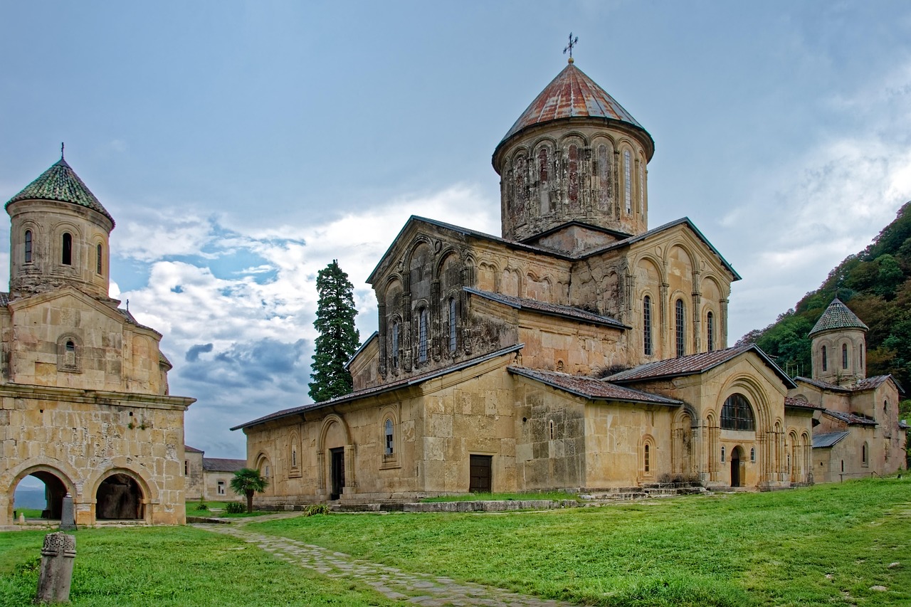 Georgien verschärft Reisebestimmungen: Neue Einreiseregeln für Touristen treten in Kraft